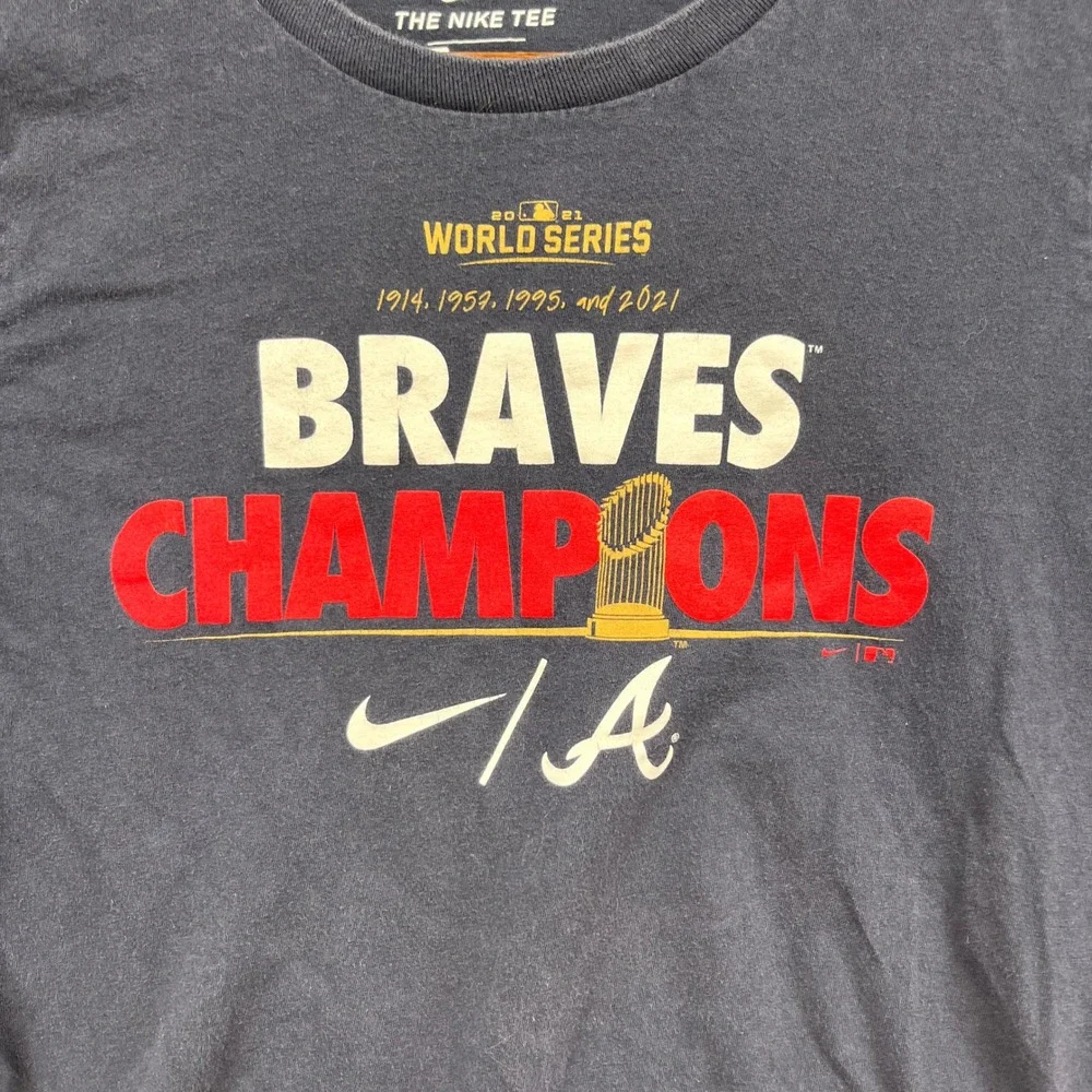 Nike Atlanta Braves T Shirt Youth L Navy 2021 World Series Champions Graphic